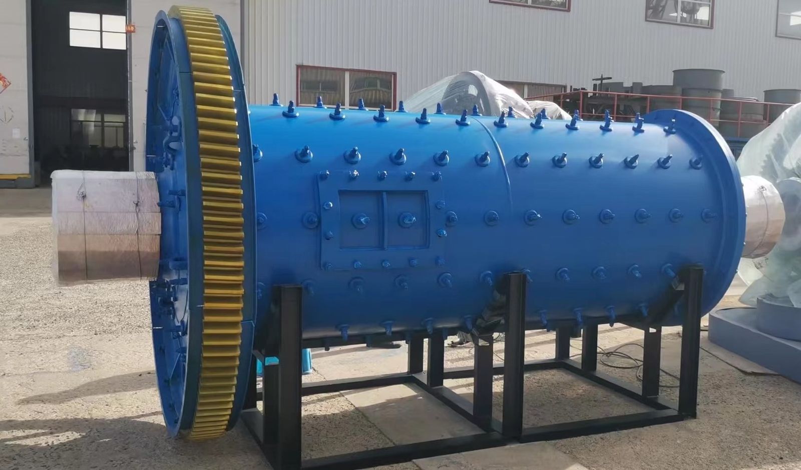 6 ft x 14 ft Ball Mill