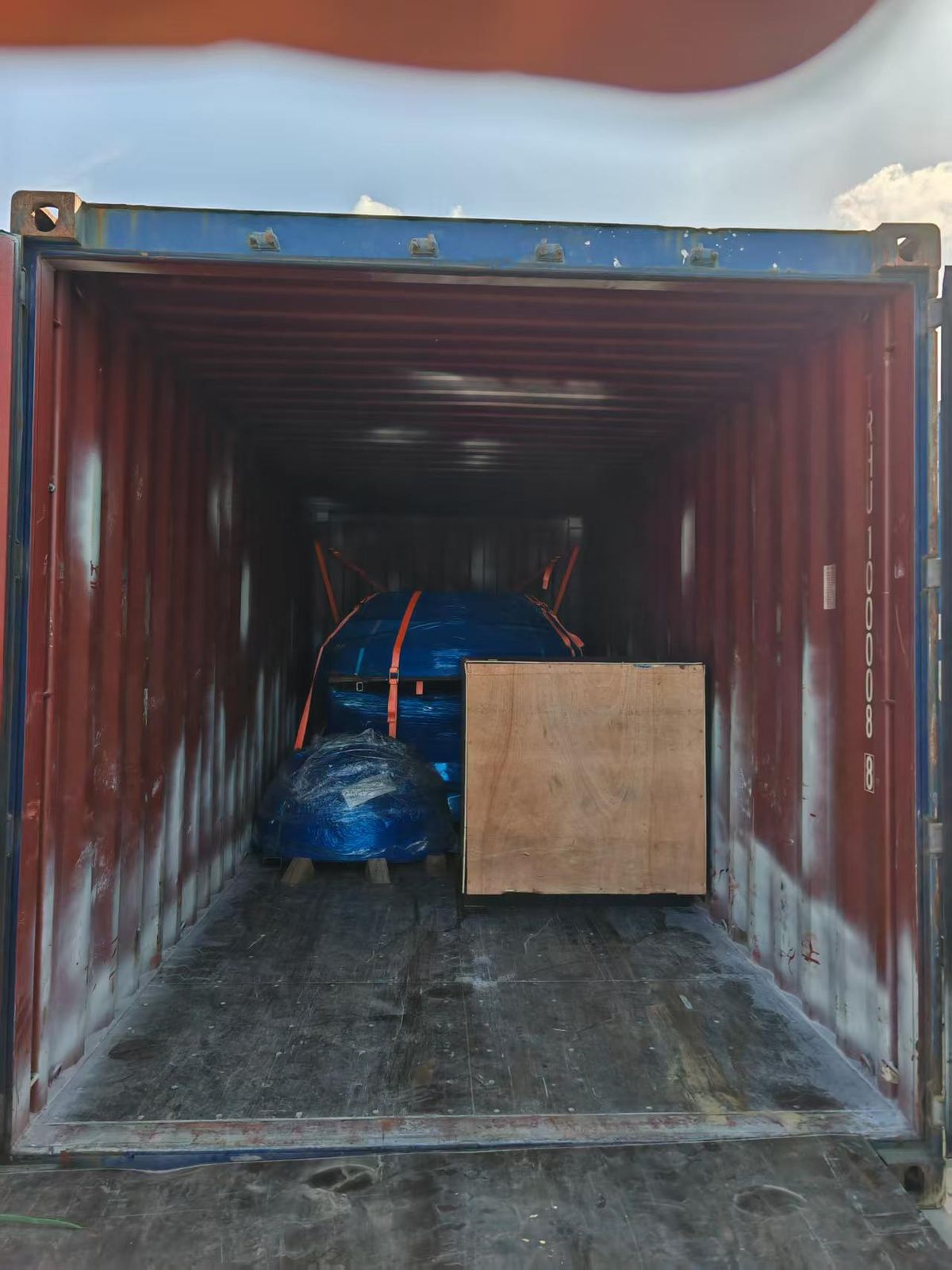 16.7 Tonnes of Crusher Components Shipped to Canada