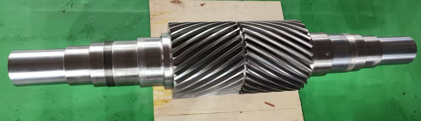 11 x 14 Pinion Shaft